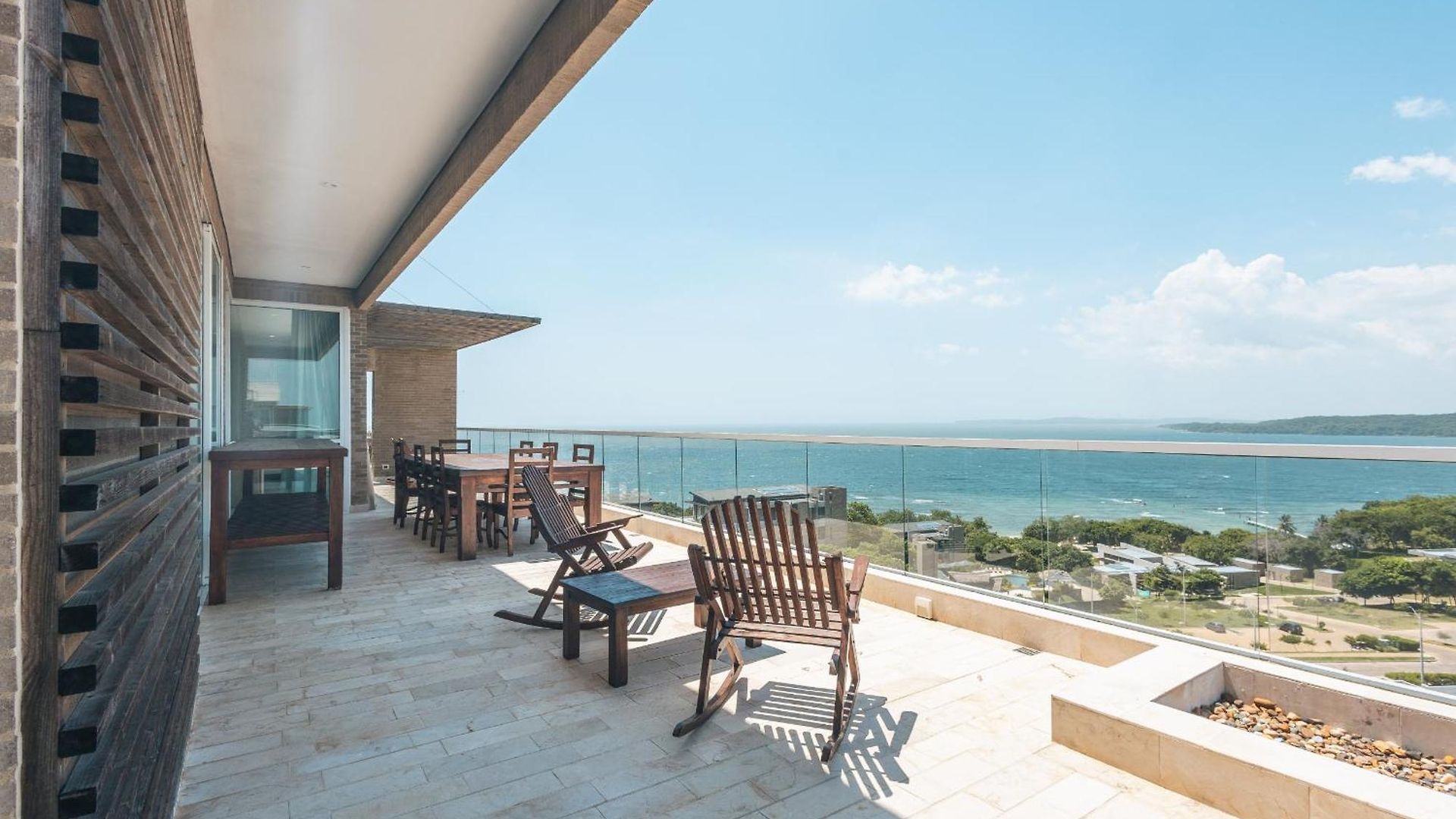 Stunning Sea Views From 3br Penthouse F3 *