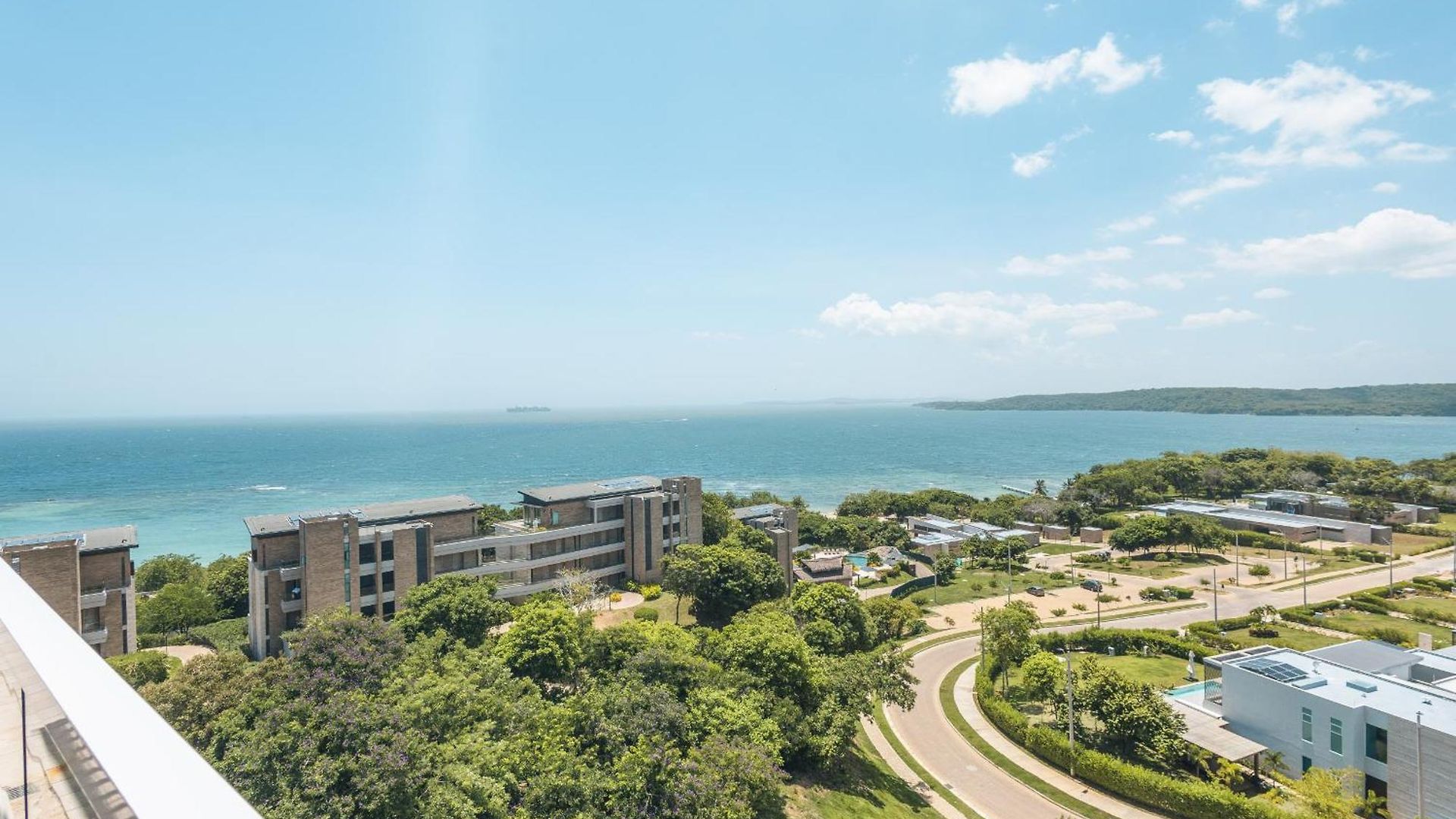 Stunning Sea Views From 3br Penthouse F3