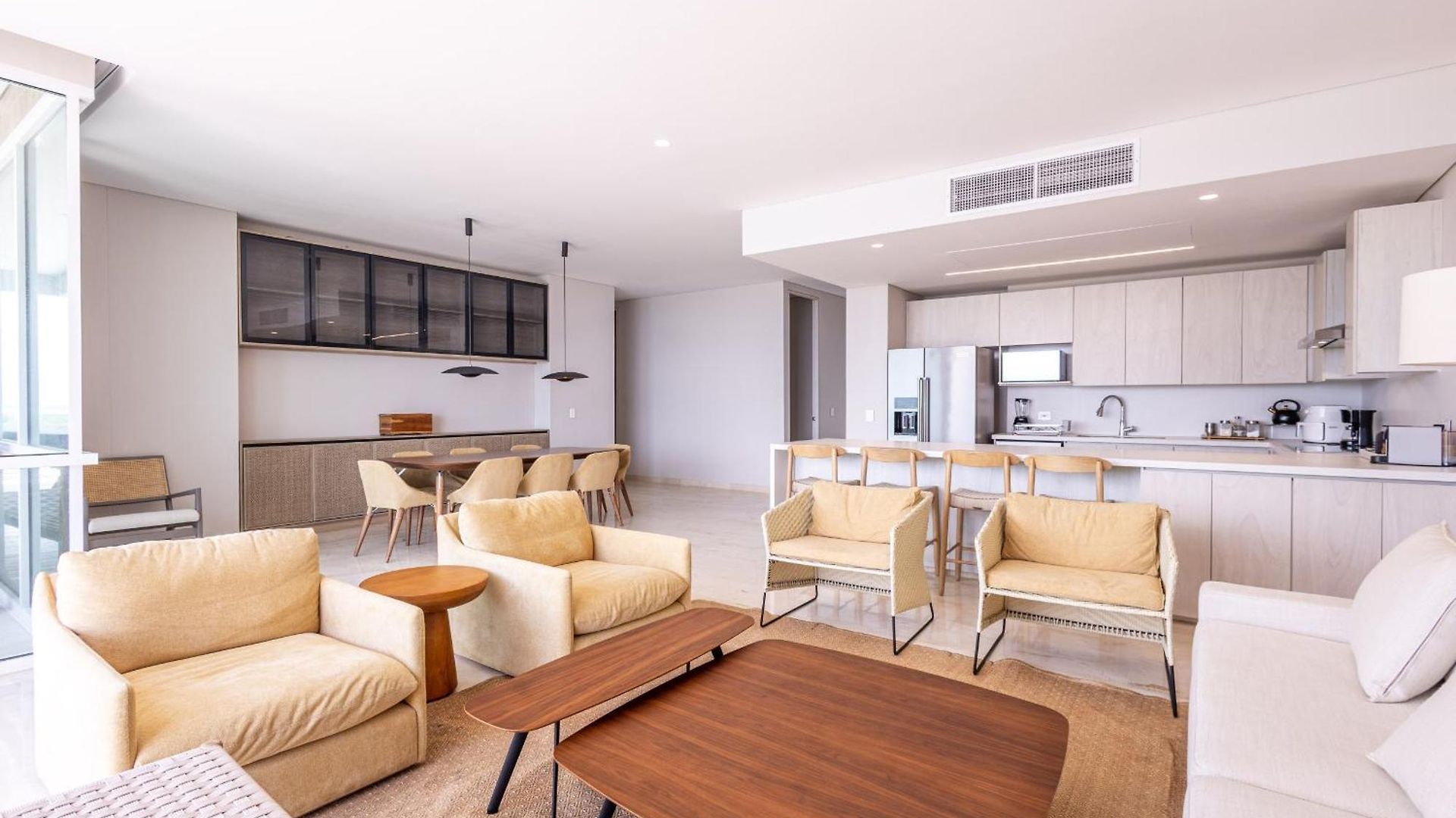 Stunning Sea Views From 3br Penthouse F3