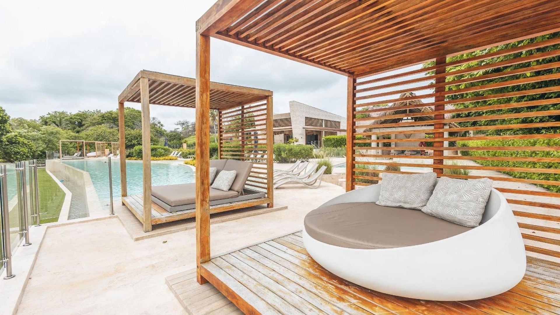 Stunning Sea Views From 3br Penthouse F3 Apartamento *