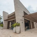 Stunning Sea Views From 3Br Penthouse F3